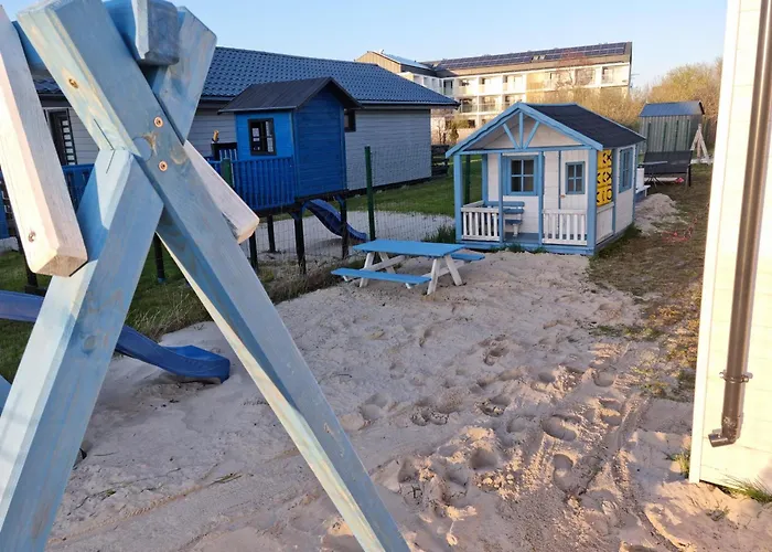 Scandinavia * Rowy (Pomerania)